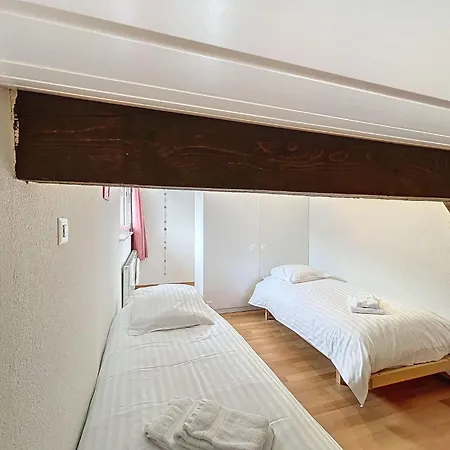 Apartament Marie-rose 8 *